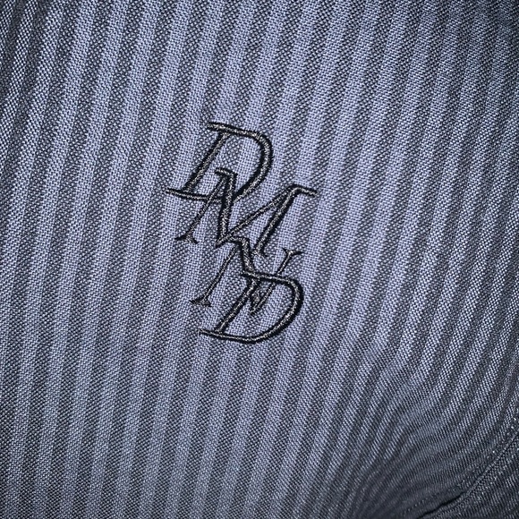 Diamond Supply Co Button front with sweater bottom - Picture 5 of 5